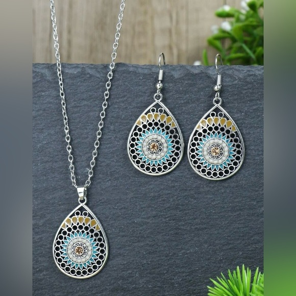 3Pc Boho Earring & Necklace Set NWT - Picture 3 of 7